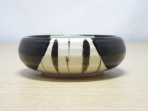 黒オリベ3.5鉄鉢